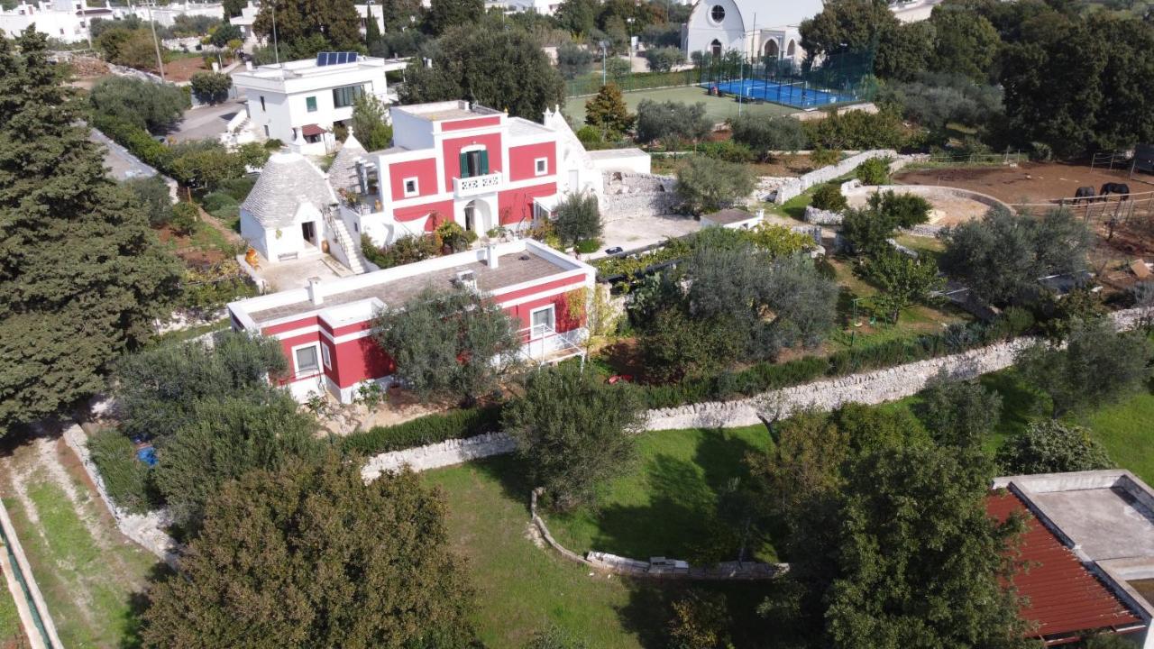 Masseria Trulli Sull'Aia Cisternino Bagian luar foto